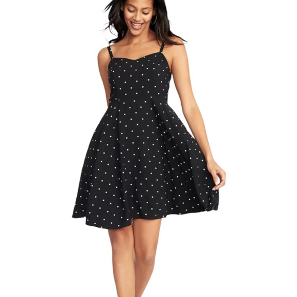 Old Navy Dresses & Skirts - Black Sweetheart Neckline Summer Dress NWT